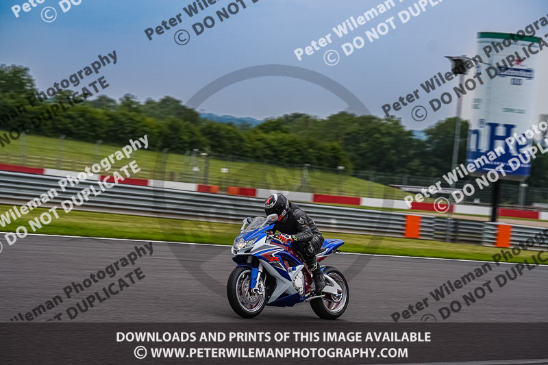 donington no limits trackday;donington park photographs;donington trackday photographs;no limits trackdays;peter wileman photography;trackday digital images;trackday photos